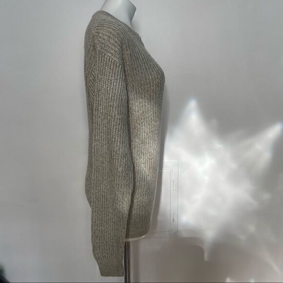 Sun River Oversized  Knit Crewneck Sweater - Picture 6 of 8